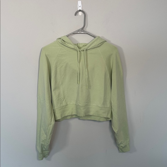 ALO Yoga Double Take French Terry Crop Hoodie in Iced Green Tea - M - Picture 3 of 6